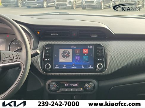 Used 2021 Nissan Kicks SV w/ Interior Electronics Package FWD image 18