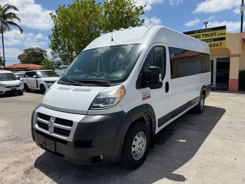 Used 2015 RAM ProMaster 3500 w/ Premium Appearance Group image 5