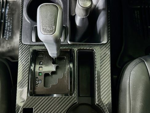 Used 2019 Toyota 4Runner TRD Off-Road Premium image 24