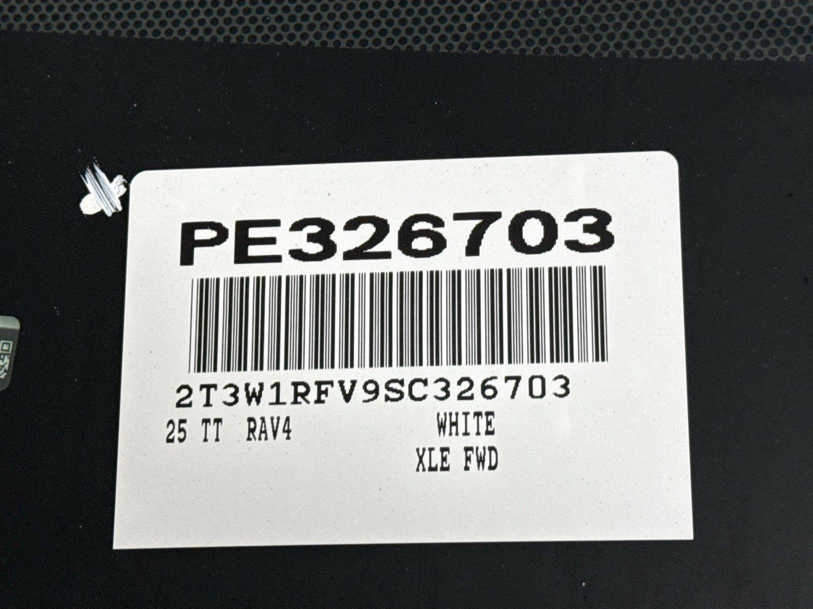 Certified 2025 Toyota RAV4 XLE FWD image 60