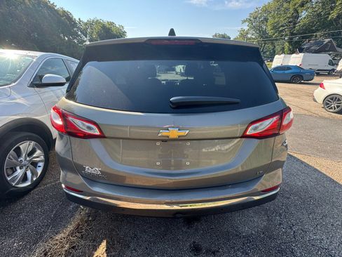 Used 2019 Chevrolet Equinox LT FWD image 6