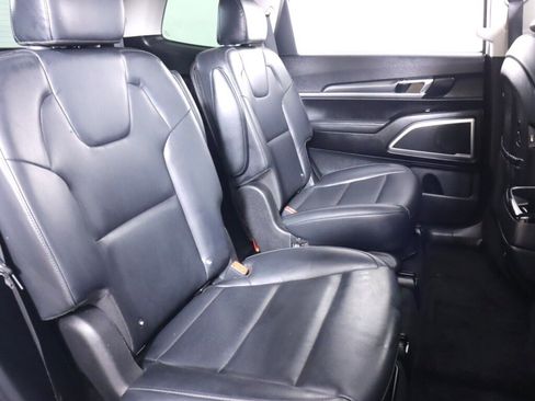 Used 2020 Kia Telluride S AWD/4WD image 43