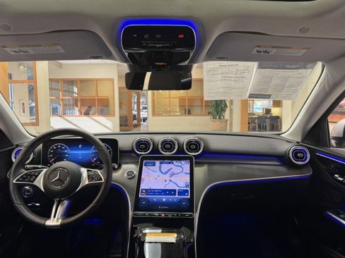 Used 2025 Mercedes-Benz C 300 Sedan image 7