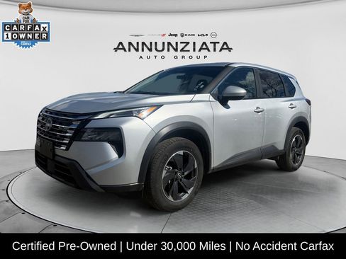 Certified 2025 Nissan Rogue SV AWD/4WD image 1