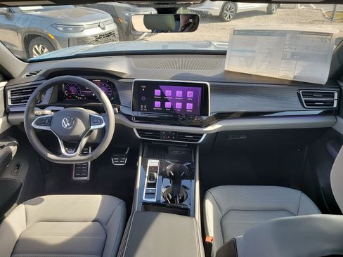 New 2026 Volkswagen Atlas Cross Sport SEL R-Line image 15