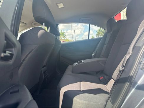 Used 2022 Toyota Corolla LE FWD image 10