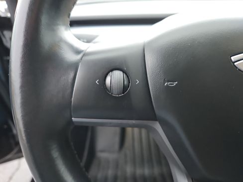 Used 2018 Tesla Model 3 Long Range image 20