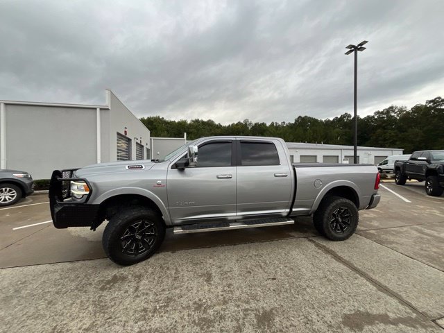 Used 2019 RAM 2500 Laramie AWD/4WD image 2