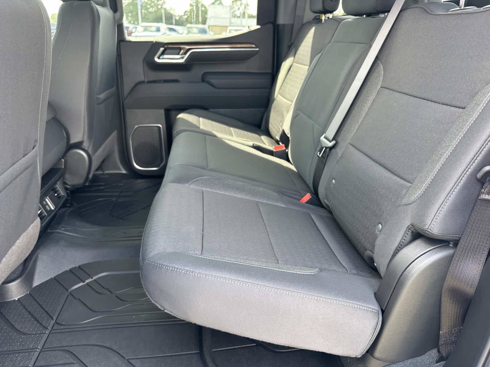 New 2026 Chevrolet Silverado 1500 RST w/ RST Select Package RWD image 8