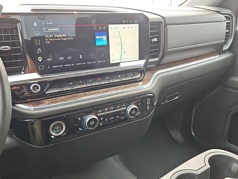 Used 2023 GMC Sierra 1500 Elevation AWD/4WD image 15