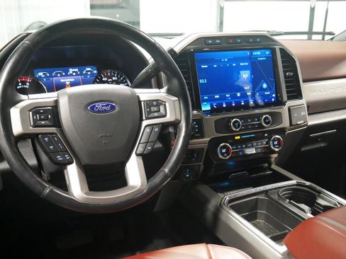 Certified 2022 Ford F250 Platinum image 13