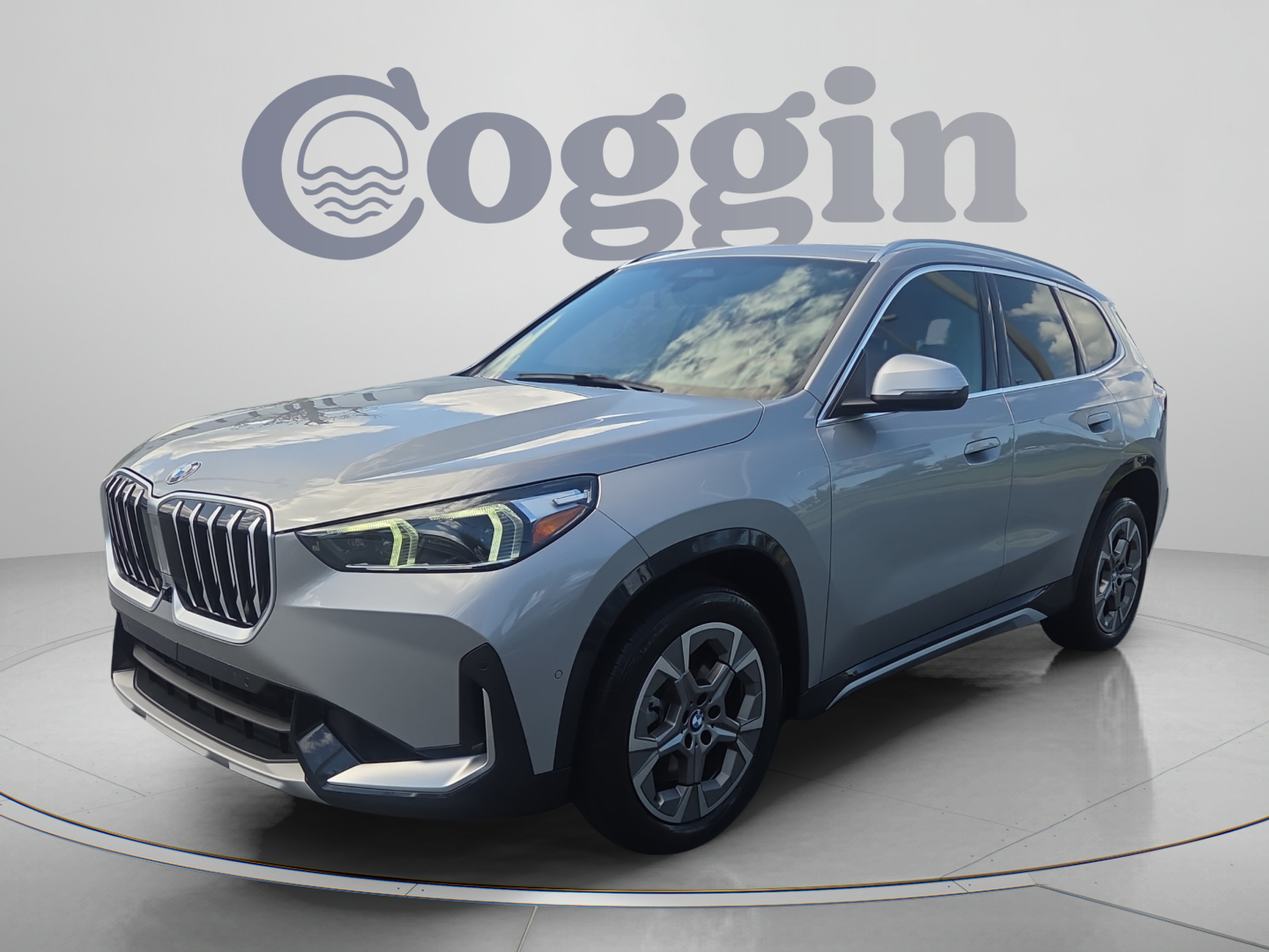 Used 2024 BMW X1 xDrive28i w/ Premium Package AWD/4WD image 1