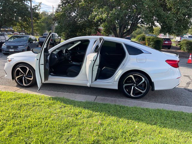 Used 2021 Honda Accord Sport image 18