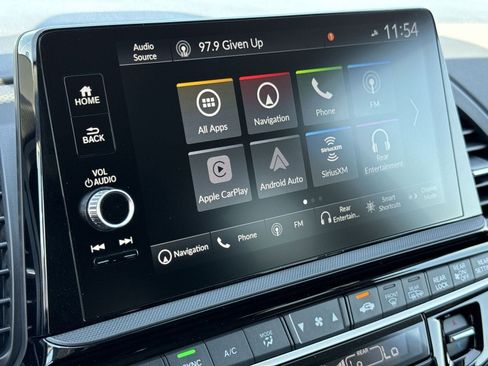 New 2026 Honda Odyssey Touring image 13