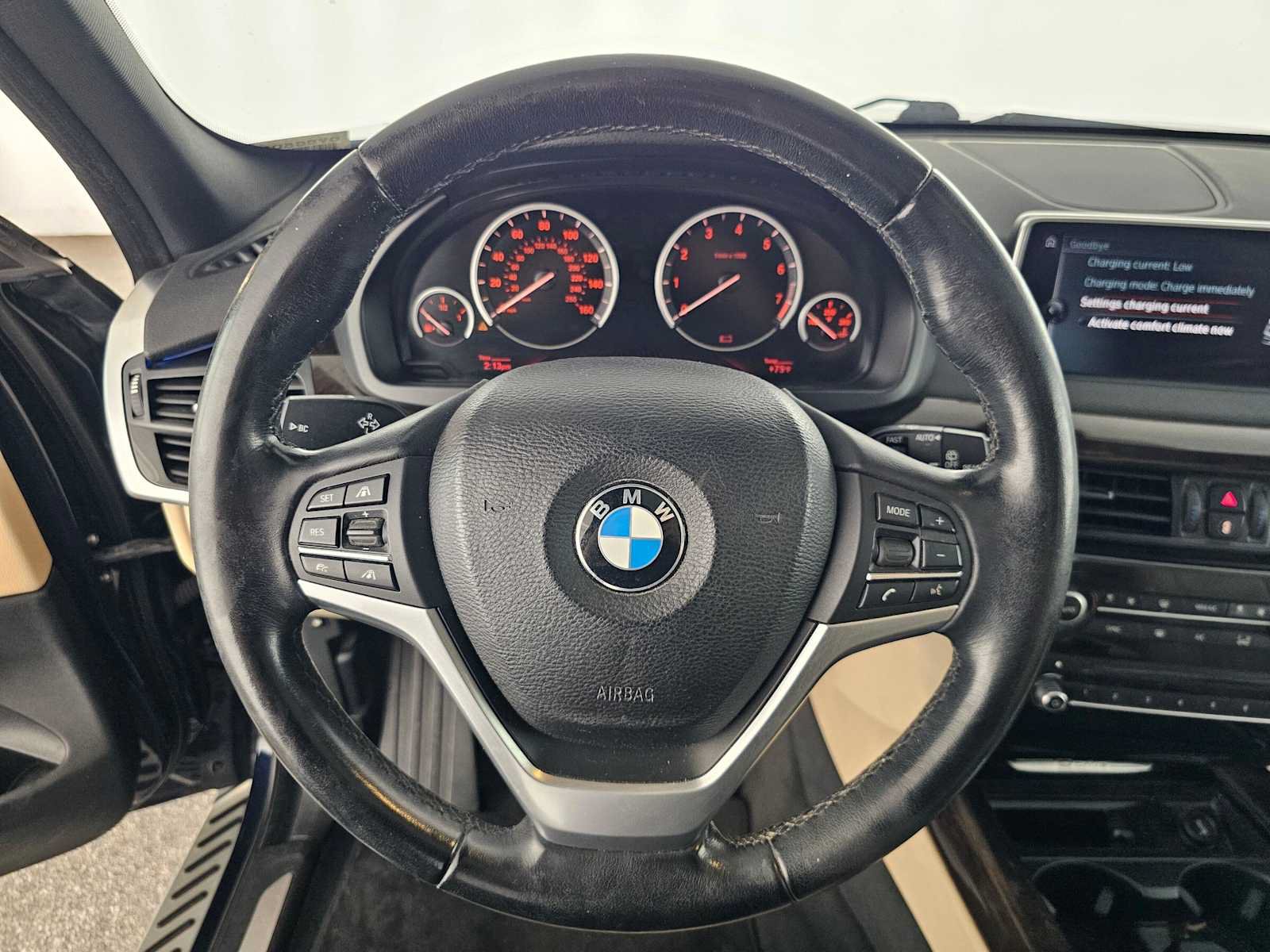 Used 2017 BMW X5 xDrive40e AWD/4WD image 23