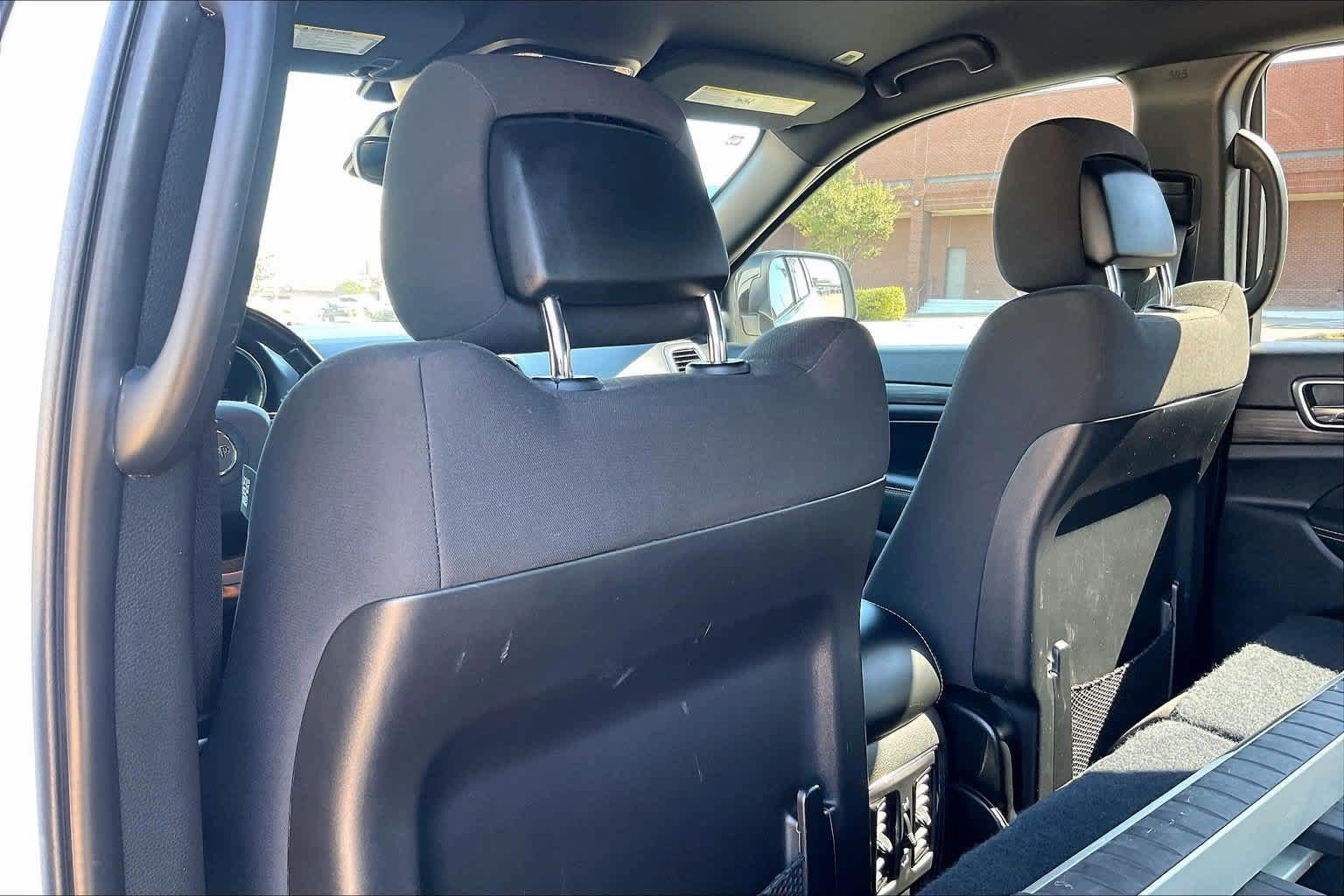 Used 2021 Jeep Grand Cherokee Freedom Edition AWD/4WD image 11