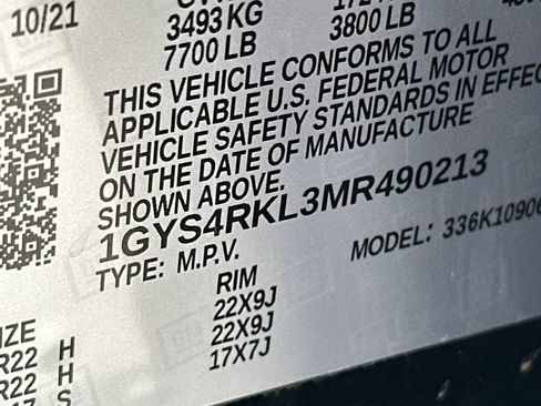 Used 2021 Cadillac Escalade ESV Sport Platinum w/ Heavy-Duty Trailer Package AWD/4WD image 34
