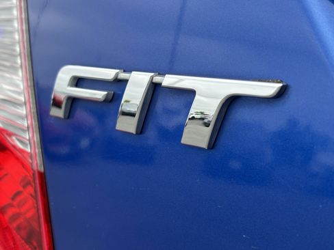 Used 2015 Honda Fit LX image 9