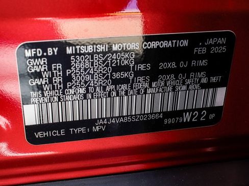 New 2025 Mitsubishi Outlander SE image 14