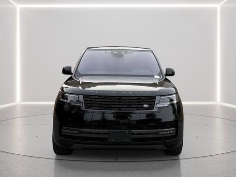 Certified 2023 Land Rover Range Rover SE image 8
