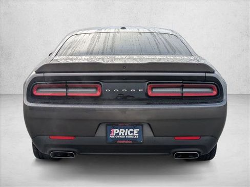 Used 2022 Dodge Challenger R/T image 6