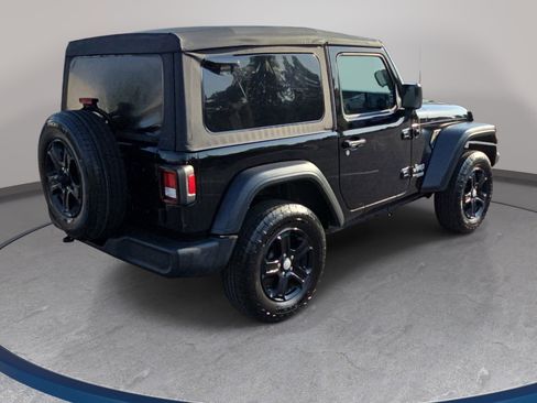 Used 2020 Jeep Wrangler Sport AWD/4WD image 5