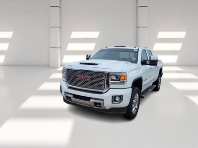 Used 2017 GMC Sierra 2500 Denali w/ Duramax Plus Package