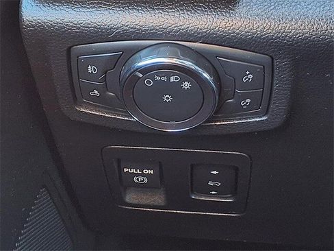 Certified 2018 Ford F150 XLT w/ Equipment Group 302A Luxury image 24