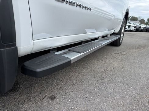 Used 2019 GMC Sierra 1500 SLT image 15