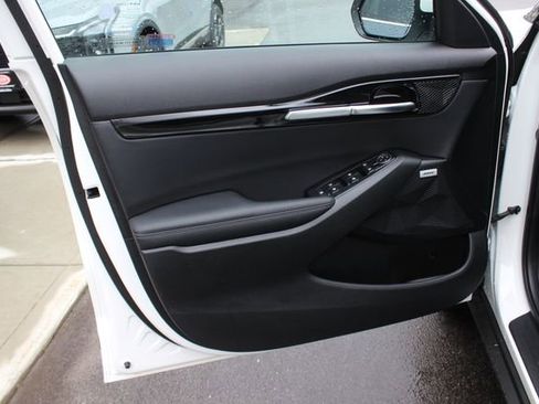 Certified 2025 Kia Seltos SX AWD/4WD image 23