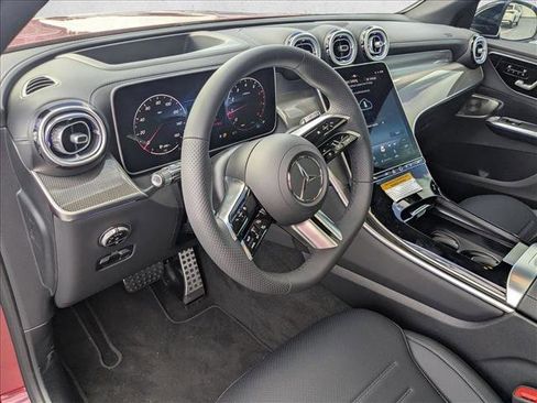 New 2026 Mercedes-Benz GLC 300 4MATIC image 3