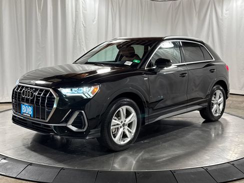 Used 2024 Audi Q3 2.0T Premium Plus AWD/4WD image 1