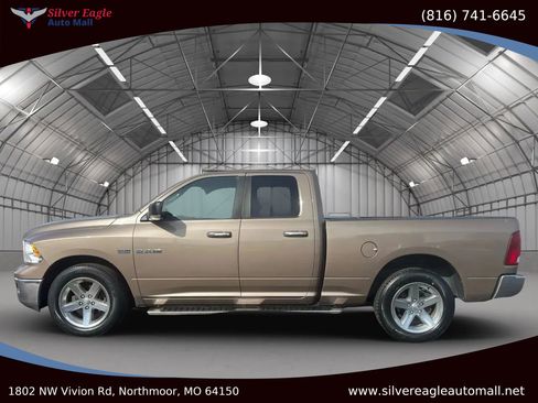 Used 2010 Dodge Ram 1500 Truck SLT w/ Big Horn Regional Pkg image 2