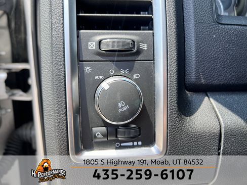 Used 2015 RAM 1500 Limited image 21