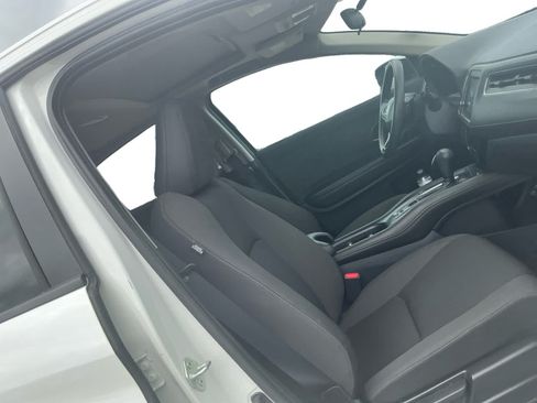 Used 2022 Honda HR-V EX image 15