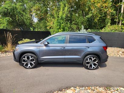 Certified 2022 Volkswagen Taos SEL w/ Panoramic Sunroof Package