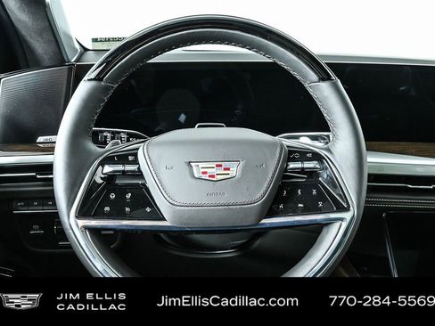 Certified 2025 Cadillac Escalade ESV Sport Platinum w/ LPO, ONYX Package image 9