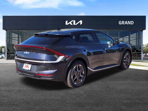 New 2025 Kia EV6 Light w/ Light LR Technology Package AWD/4WD image 5