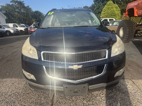 Used 2012 Chevrolet Traverse LT FWD image 3