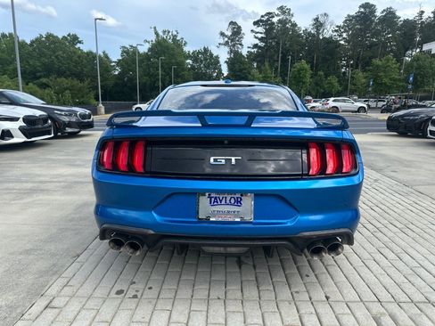 Used 2019 Ford Mustang GT Premium w/ GT Performance Package RWD image 9