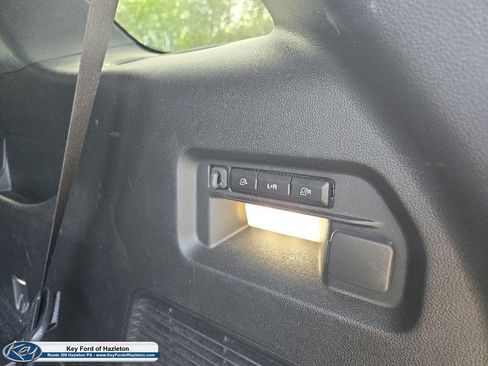 Used 2022 Ford Explorer ST w/ Equipment Group 401A AWD/4WD image 13
