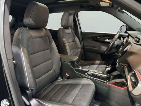 Used 2021 Chevrolet TrailBlazer RS w/ Sun and Liftgate Package FWD image 43
