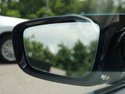 Used 2025 BMW M850i xDrive image 54