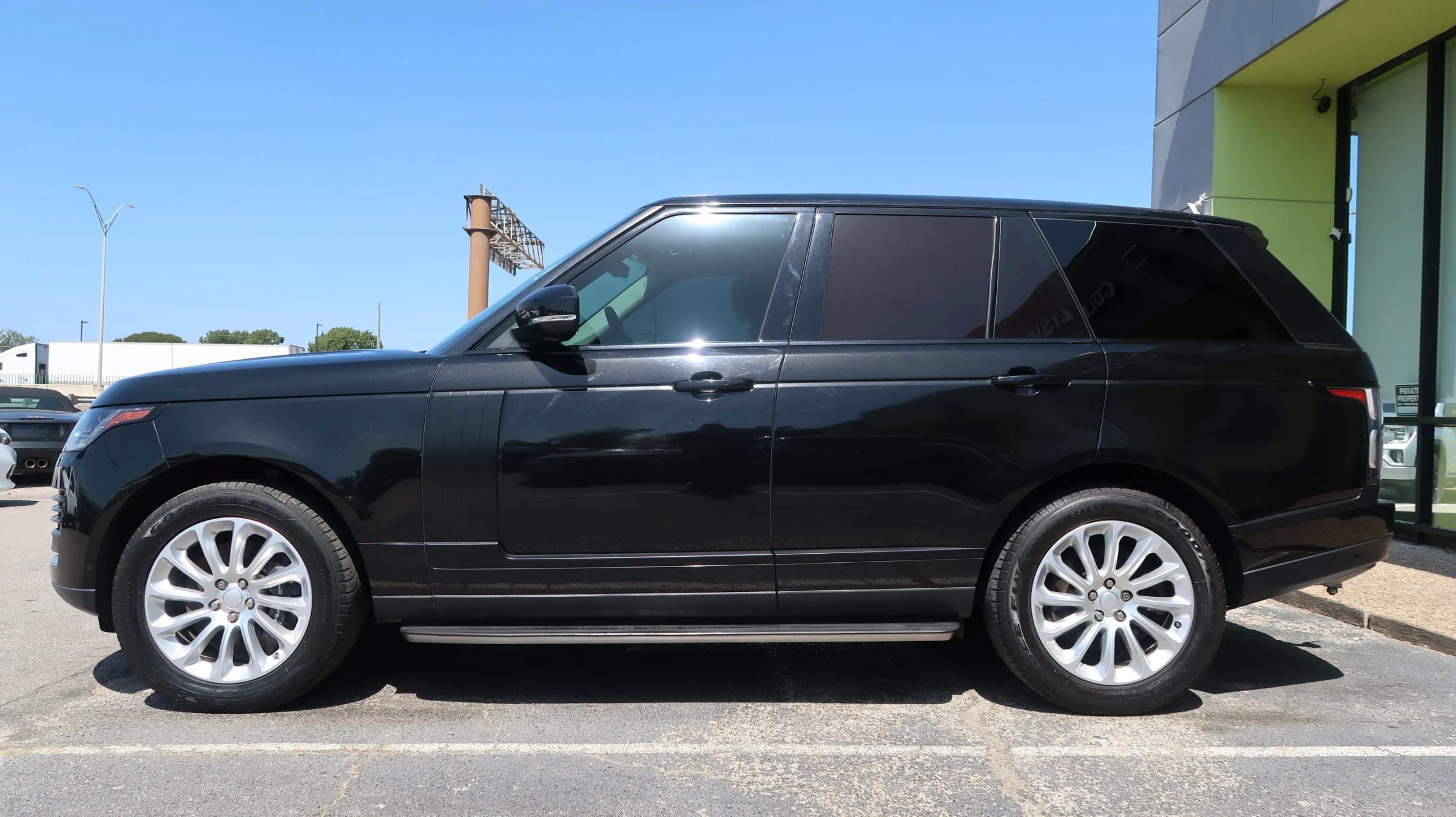 Used 2018 Land Rover Range Rover HSE AWD/4WD image 7