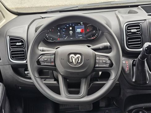 New 2025 RAM ProMaster 2500 w/ Quick Order Package 22G SLT image 17