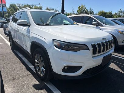Used 2019 Jeep Cherokee Latitude Plus w/ Comfort/Convenience Group