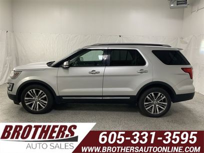 Used 2017 Ford Explorer Platinum