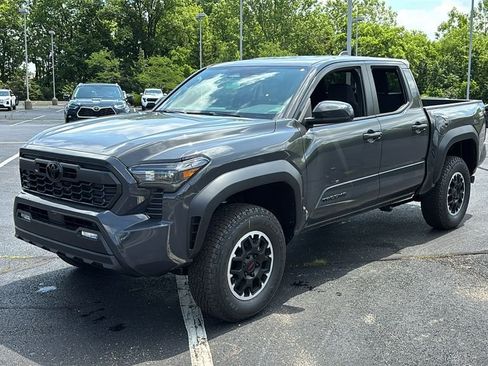 New 2026 Toyota Tacoma TRD Off-Road w/ TRD Off Road Upgrade Package AWD/4WD image 3