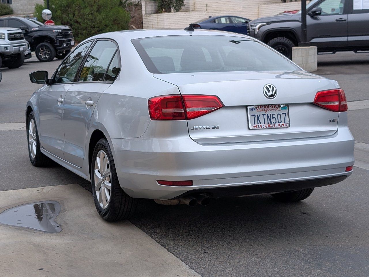 Used 2015 Volkswagen Jetta SE FWD image 12