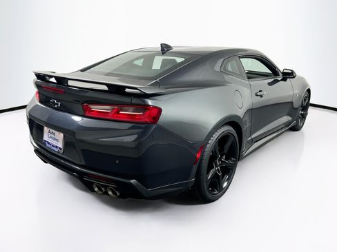 Used 2017 Chevrolet Camaro SS w/ LPO, Ground Effects Package RWD image 5